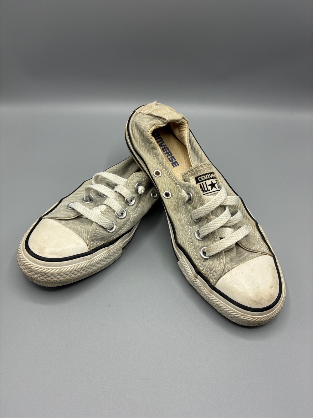 Converse Low Top Sneakers Light Gray Slip on